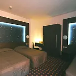 Stella 3*